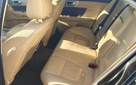 Jaguar XF I рестайлинг, 2012 год, 1 000 000 рублей, 10 фотография