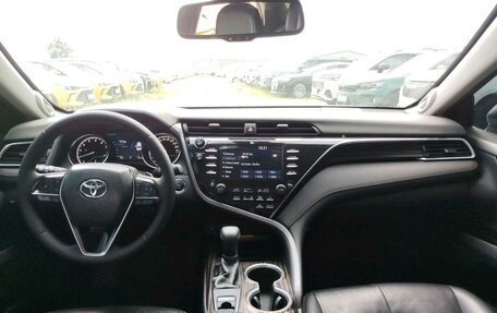 Toyota Camry, 2019 год, 2 049 720 рублей, 5 фотография