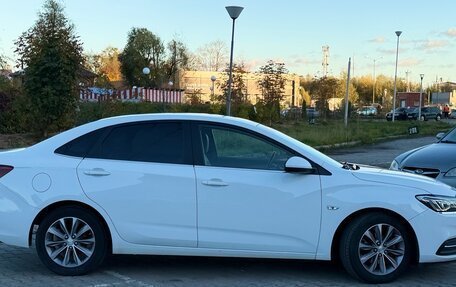 Chevrolet Monza, 2022 год, 1 490 000 рублей, 2 фотография
