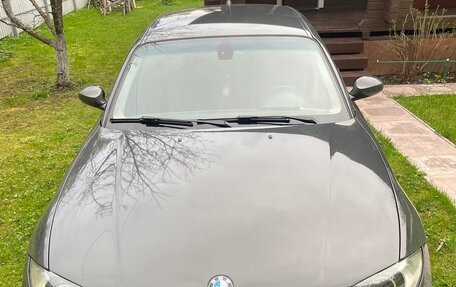 BMW 1 серия, 2005 год, 700 000 рублей, 1 фотография