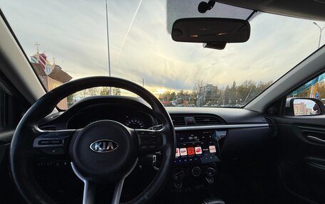 KIA Rio IV, 2018 год, 1 350 000 рублей, 12 фотография