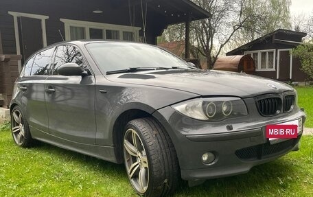 BMW 1 серия, 2005 год, 700 000 рублей, 8 фотография