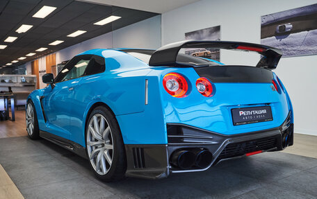 Nissan GT-R, 2011 год, 6 490 000 рублей, 4 фотография