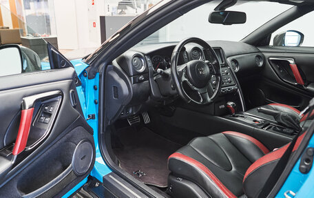 Nissan GT-R, 2011 год, 6 490 000 рублей, 7 фотография