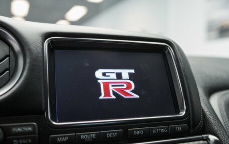 Nissan GT-R, 2011 год, 6 490 000 рублей, 14 фотография