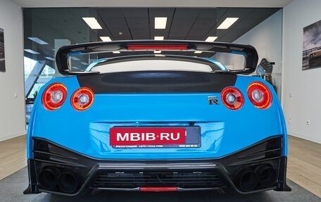 Nissan GT-R, 2011 год, 6 490 000 рублей, 5 фотография