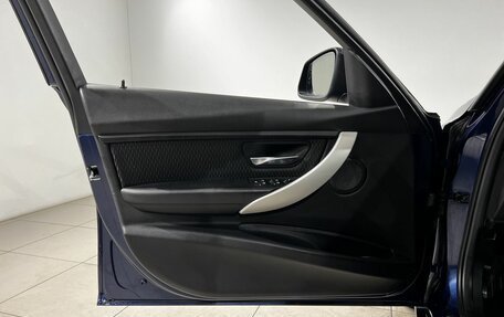 BMW 3 серия, 2017 год, 2 399 999 рублей, 18 фотография