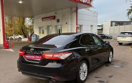 Toyota Camry, 2019 год, 2 480 000 рублей, 13 фотография