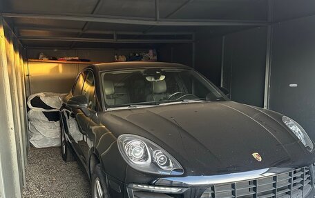 Porsche Macan I рестайлинг, 2017 год, 2 650 000 рублей, 2 фотография