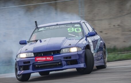 Nissan Skyline, 1994 год, 4 фотография