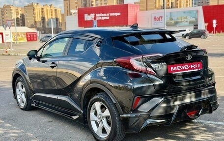 Toyota C-HR I рестайлинг, 2018 год, 1 899 000 рублей, 13 фотография