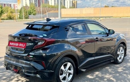 Toyota C-HR I рестайлинг, 2018 год, 1 899 000 рублей, 10 фотография