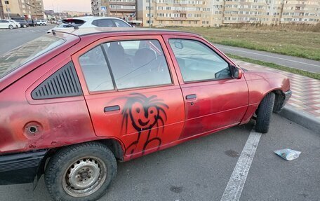 Opel Kadett E рестайлинг, 1989 год, 50 000 рублей, 9 фотография