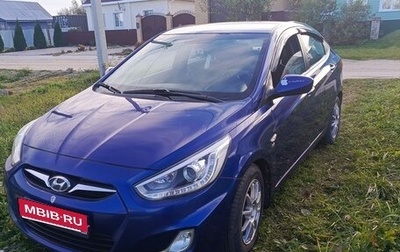Hyundai Solaris II рестайлинг, 2013 год, 1 100 000 рублей, 1 фотография