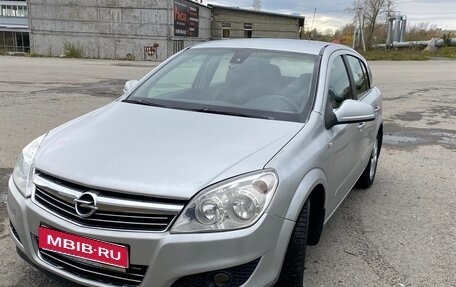 Opel Astra H, 2010 год, 450 000 рублей, 1 фотография