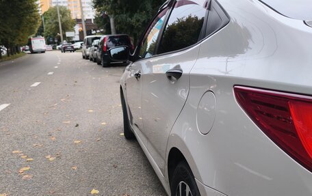 Hyundai Solaris II рестайлинг, 2015 год, 1 150 000 рублей, 7 фотография