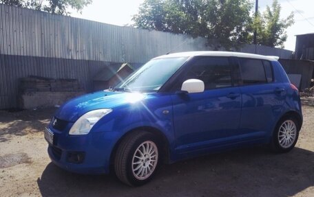 Suzuki Swift III, 2010 год, 699 000 рублей, 2 фотография
