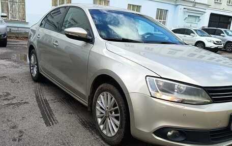 Volkswagen Jetta VI, 2012 год, 1 050 000 рублей, 3 фотография
