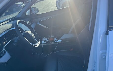 Geely Atlas, 2024 год, 2 800 000 рублей, 12 фотография