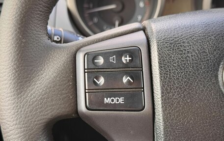 Toyota Land Cruiser Prado 150 рестайлинг 2, 2013 год, 2 999 000 рублей, 16 фотография