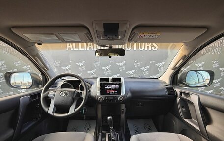 Toyota Land Cruiser Prado 150 рестайлинг 2, 2013 год, 2 999 000 рублей, 13 фотография