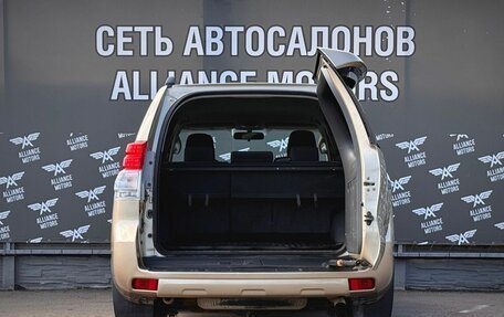Toyota Land Cruiser Prado 150 рестайлинг 2, 2013 год, 2 999 000 рублей, 7 фотография
