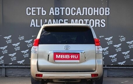 Toyota Land Cruiser Prado 150 рестайлинг 2, 2013 год, 2 999 000 рублей, 6 фотография