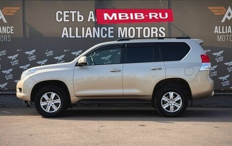 Toyota Land Cruiser Prado 150 рестайлинг 2, 2013 год, 2 999 000 рублей, 4 фотография