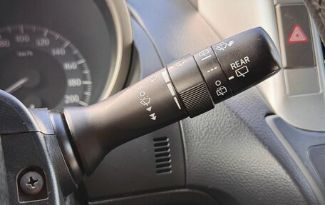 Toyota Land Cruiser Prado 150 рестайлинг 2, 2013 год, 2 999 000 рублей, 19 фотография