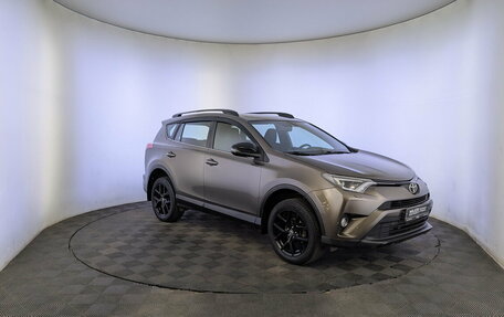 Toyota RAV4, 2019 год, 2 595 000 рублей, 3 фотография