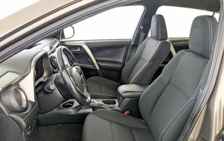 Toyota RAV4, 2019 год, 2 595 000 рублей, 20 фотография