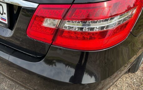 Mercedes-Benz E-Класс, 2012 год, 1 350 000 рублей, 8 фотография