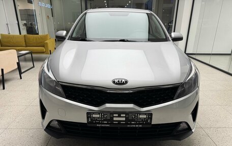 KIA Rio IV, 2020 год, 1 500 000 рублей, 2 фотография