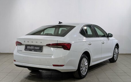 Skoda Octavia IV, 2021 год, 2 100 000 рублей, 12 фотография