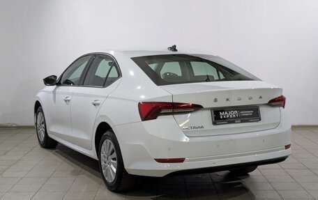 Skoda Octavia IV, 2021 год, 2 100 000 рублей, 27 фотография