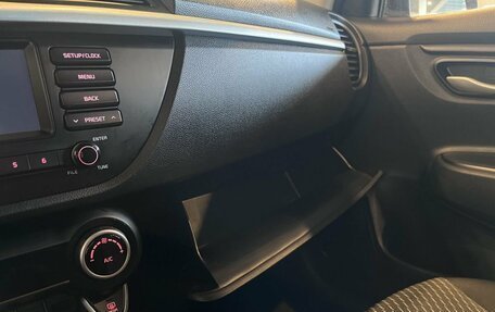 KIA Rio IV, 2018 год, 1 840 000 рублей, 30 фотография