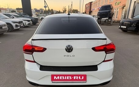 Volkswagen Polo VI (EU Market), 2021 год, 895 000 рублей, 7 фотография