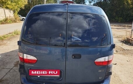 Hyundai H-1 II рестайлинг, 2002 год, 360 000 рублей, 2 фотография