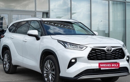 Toyota Highlander, 2026 год, 5 800 000 рублей, 4 фотография