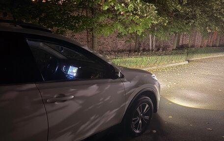 Toyota RAV4, 2017 год, 2 399 000 рублей, 14 фотография