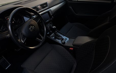 Skoda Superb III рестайлинг, 2016 год, 2 100 000 рублей, 9 фотография