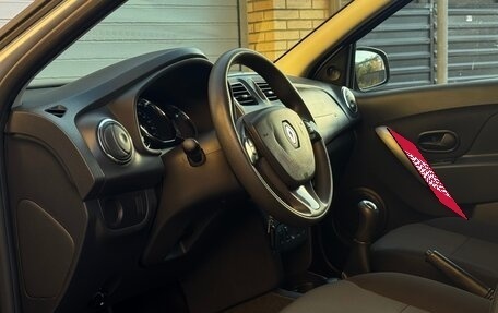 Renault Sandero II рестайлинг, 2017 год, 987 000 рублей, 19 фотография
