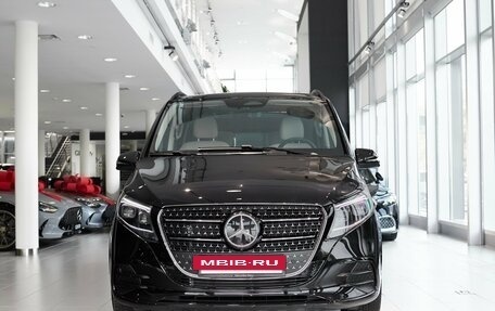 Mercedes-Benz V-Класс, 2025 год, 13 700 000 рублей, 2 фотография