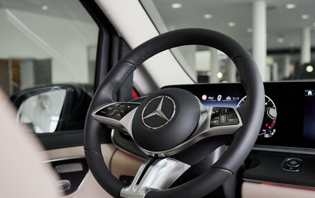 Mercedes-Benz V-Класс, 2025 год, 13 700 000 рублей, 12 фотография