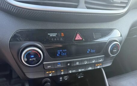 Hyundai Tucson III, 2018 год, 2 250 000 рублей, 9 фотография