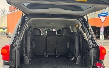 Toyota Land Cruiser 200, 2012 год, 3 900 000 рублей, 4 фотография
