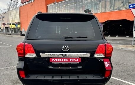 Toyota Land Cruiser 200, 2012 год, 3 900 000 рублей, 9 фотография