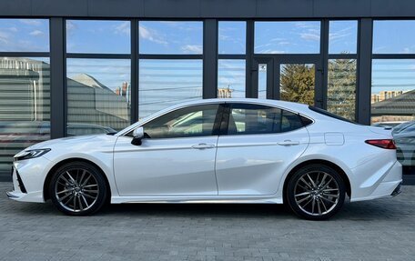 Toyota Camry, 2026 год, 4 500 000 рублей, 6 фотография