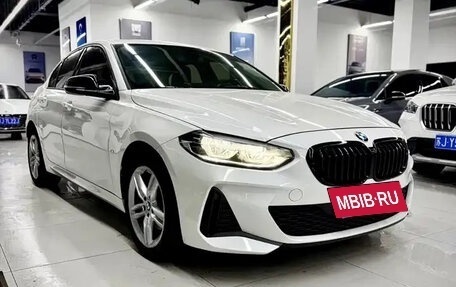 BMW 1 серия, 2023 год, 1 365 000 рублей, 3 фотография