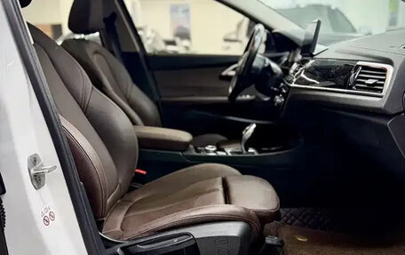 BMW 1 серия, 2023 год, 1 365 000 рублей, 10 фотография